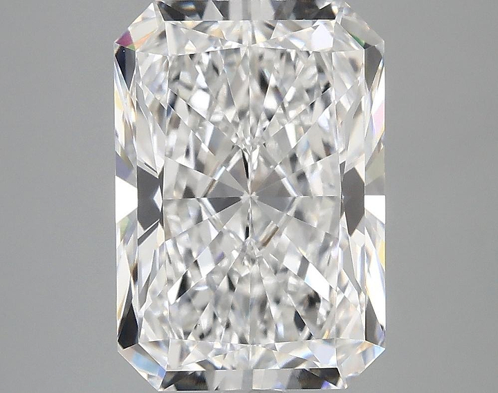 4.08 Carat Radiant Shaped Ideal Cut VVS2 IGI Certified Lab Grown Diamond