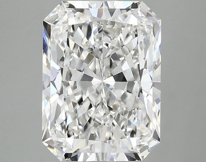 3.08 Carat Radiant Shaped Excellent Cut VVS2 IGI Certified Lab Grown Diamond