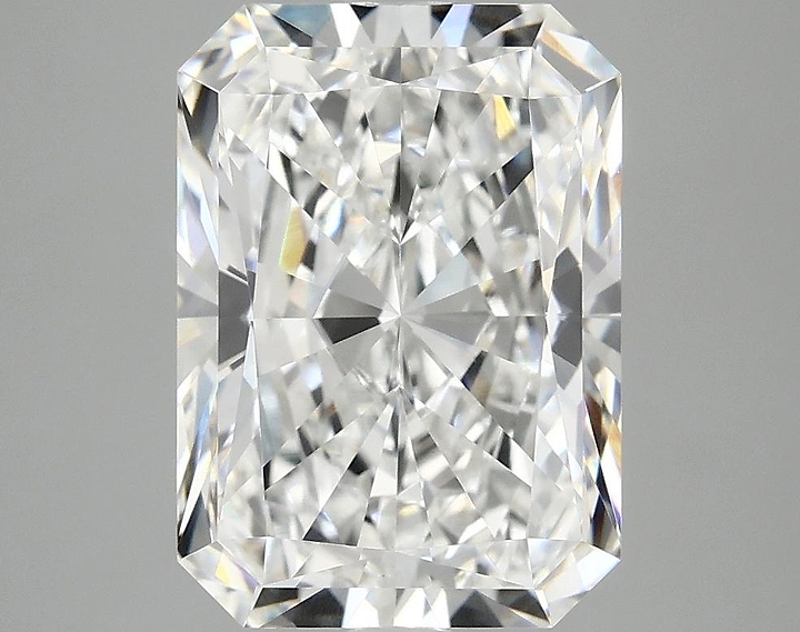 4.06 Carat Radiant Shaped Ideal Cut VVS2 IGI Certified Lab Grown Diamond