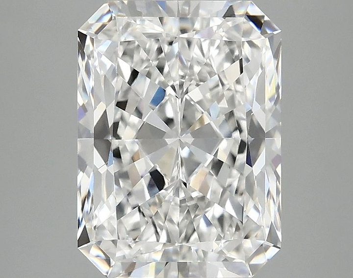 3.03 Carat Radiant Shaped Excellent Cut VVS2 IGI Certified Lab Grown Diamond