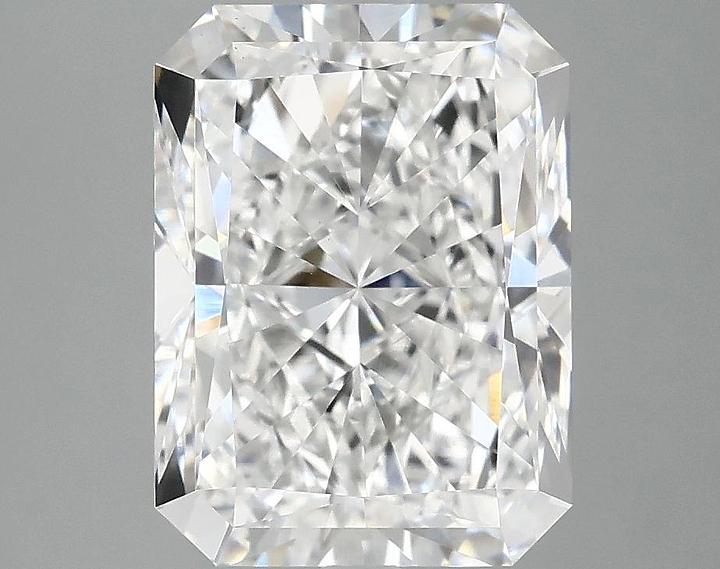 4.06 Carat Radiant Shaped Excellent Cut VS1 IGI Certified Lab Grown Diamond