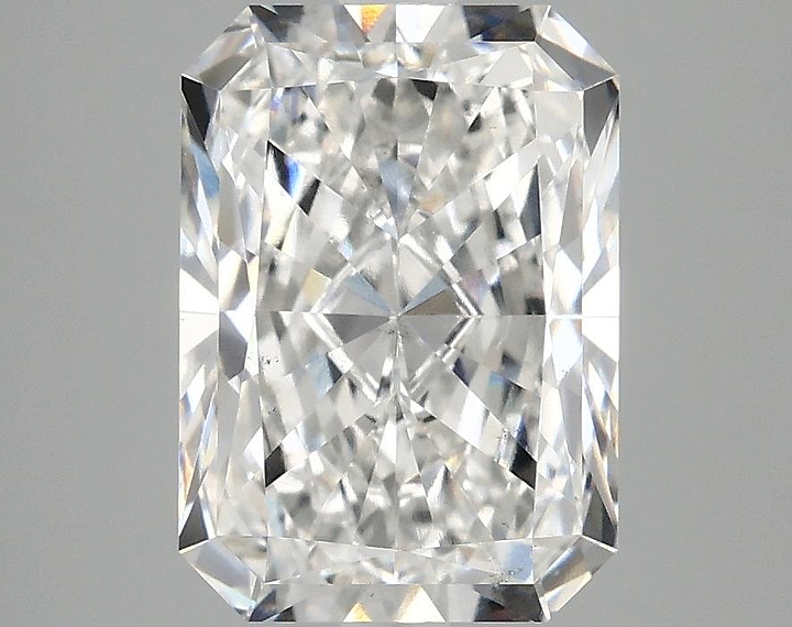3.23 Carat Radiant Shaped Ideal Cut VS2 IGI Certified Lab Grown Diamond