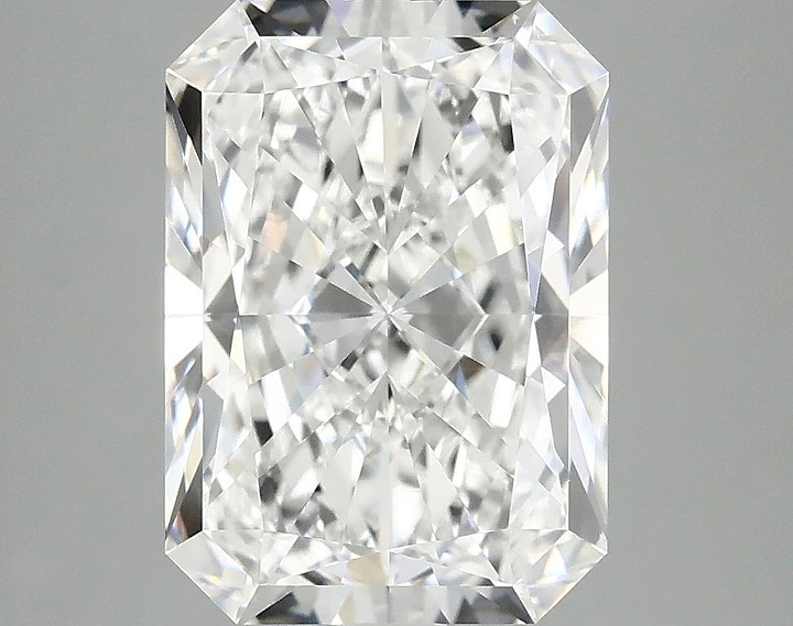 4.08 Carat Radiant Shaped Ideal Cut VS1 IGI Certified Lab Grown Diamond