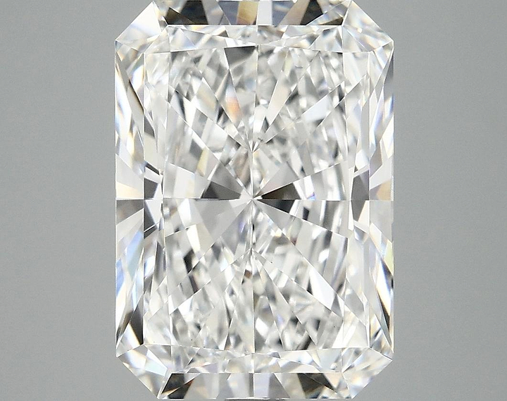 4.97 Carat Radiant Shaped Ideal Cut VVS2 IGI Certified Lab Grown Diamond