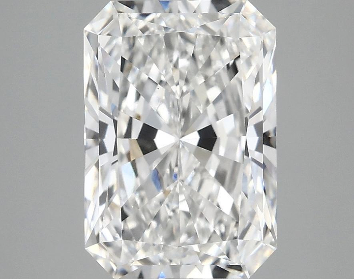 2.99 Carat Radiant Shaped Ideal Cut VS1 IGI Certified Lab Grown Diamond