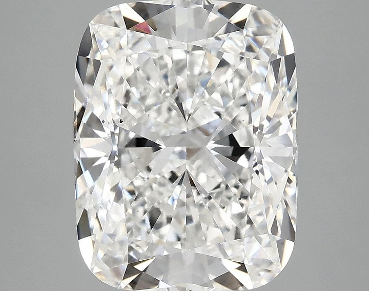 5.1 Carat Cushion Shaped Excellent Cut VS2 IGI Certified Lab Grown Diamond