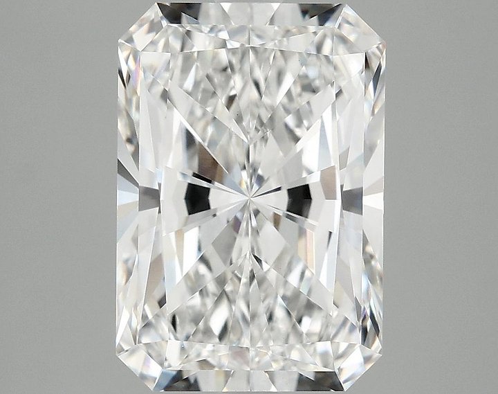 3.72 Carat Radiant Shaped Ideal Cut VVS2 IGI Certified Lab Grown Diamond