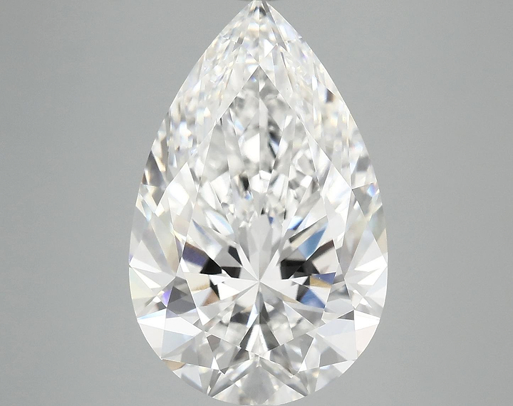 7.2 Carat Pear Shaped Ideal Cut VS1 IGI Certified Lab Grown Diamond
