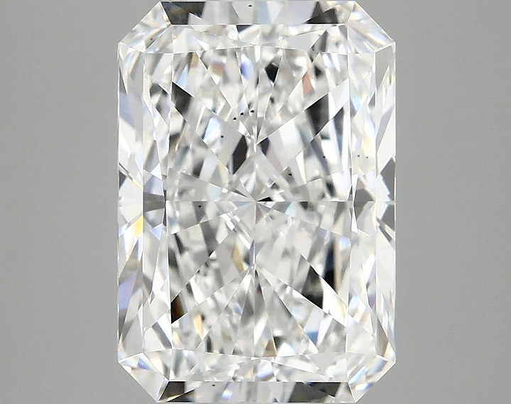 4.08 Carat Radiant Shaped Ideal Cut VS2 IGI Certified Lab Grown Diamond
