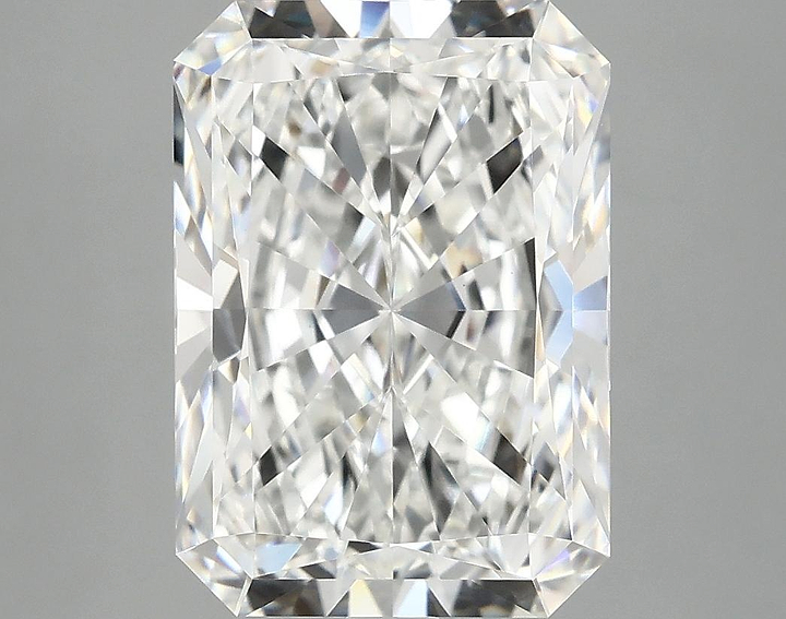 4.99 Carat Radiant Shaped Ideal Cut VVS2 IGI Certified Lab Grown Diamond