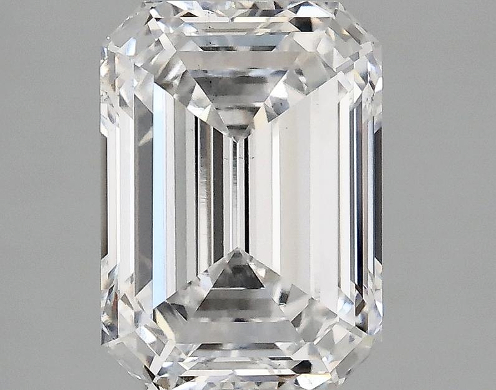 2.59 Carat Emerald Shaped Excellent Cut VS2 IGI Certified Lab Grown Diamond