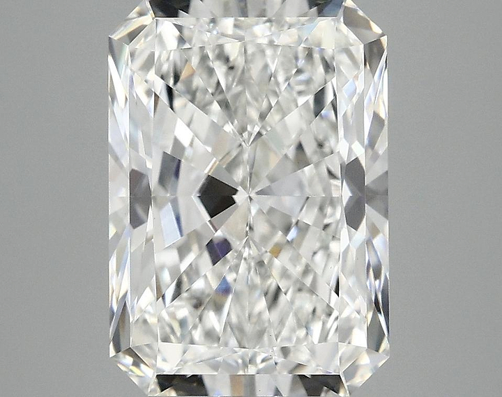 4.06 Carat Radiant Shaped Ideal Cut VVS2 IGI Certified Lab Grown Diamond