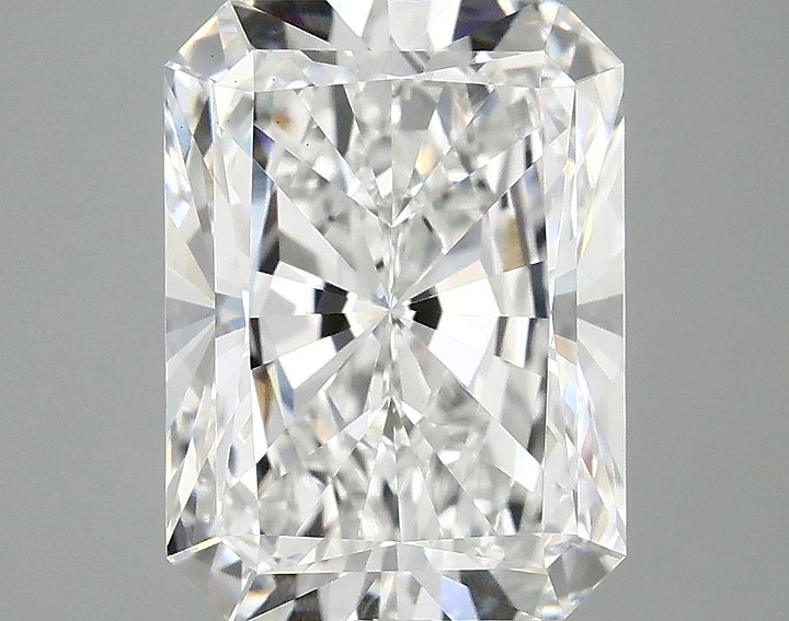 4.07 Carat Radiant Shaped Excellent Cut VS1 IGI Certified Lab Grown Diamond