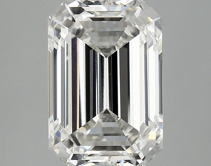 3.1 Carat Emerald Shaped Ideal Cut VS1 IGI Certified Lab Grown Diamond