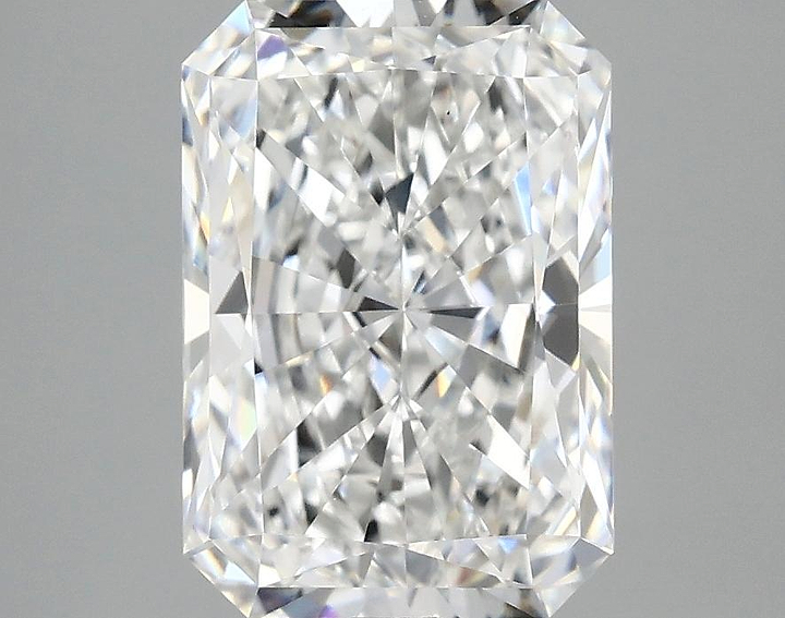 3.0 Carat Radiant Shaped Ideal Cut VS1 IGI Certified Lab Grown Diamond