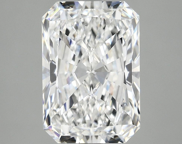 3.09 Carat Radiant Shaped Ideal Cut VS1 IGI Certified Lab Grown Diamond