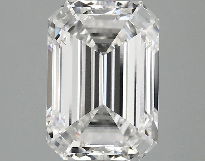 3.07 Carat Emerald Shaped Ideal Cut VVS2 IGI Certified Lab Grown Diamond