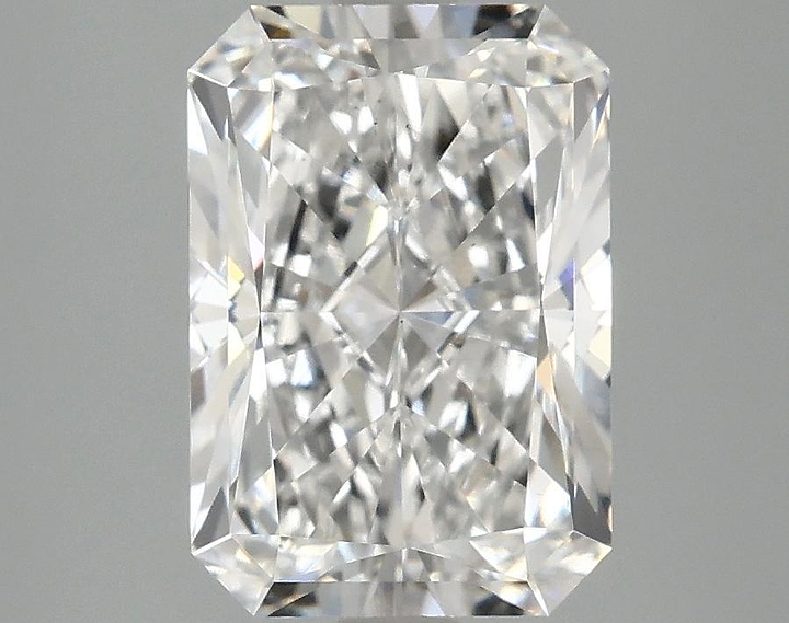 2.99 Carat Radiant Shaped Ideal Cut VS1 IGI Certified Lab Grown Diamond