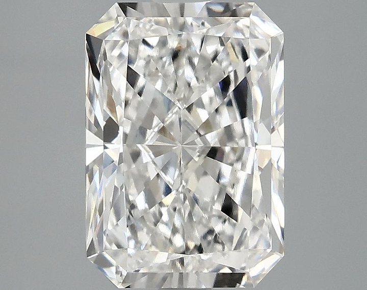 3.06 Carat Radiant Shaped Ideal Cut VVS2 IGI Certified Lab Grown Diamond