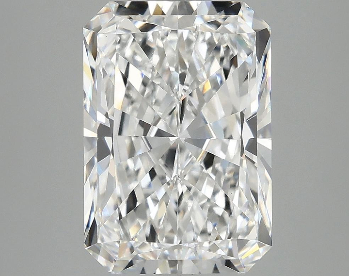 4.07 Carat Radiant Shaped Ideal Cut VVS2 IGI Certified Lab Grown Diamond