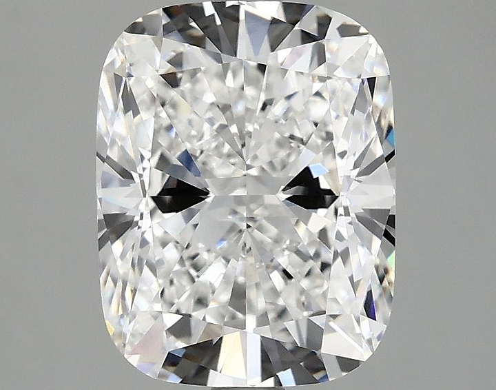 3.08 Carat Cushion Shaped Excellent Cut VVS2 IGI Certified Lab Grown Diamond