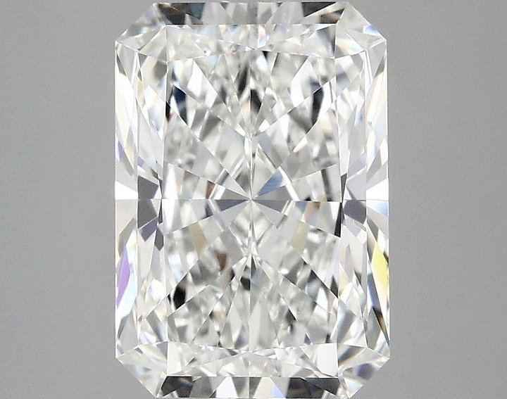 3.07 Carat Radiant Shaped Ideal Cut VVS2 IGI Certified Lab Grown Diamond