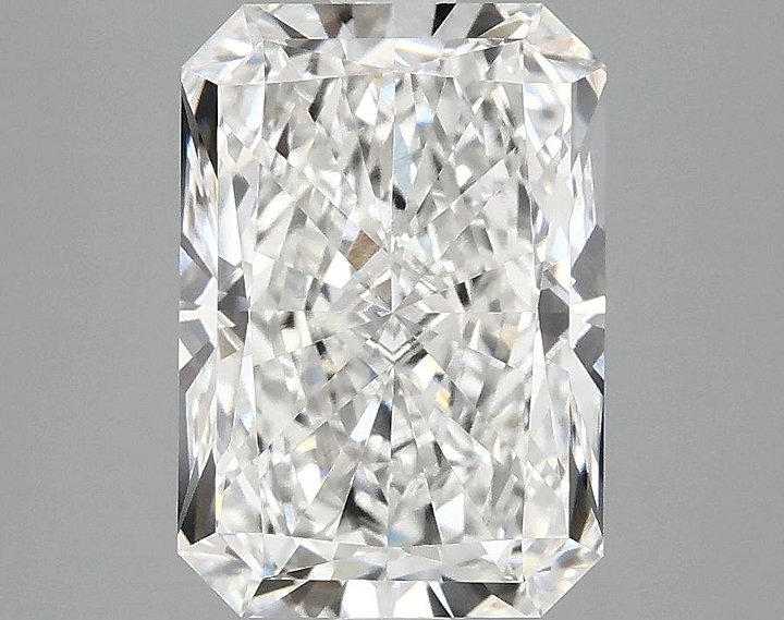 3.07 Carat Radiant Shaped Ideal Cut VVS2 IGI Certified Lab Grown Diamond