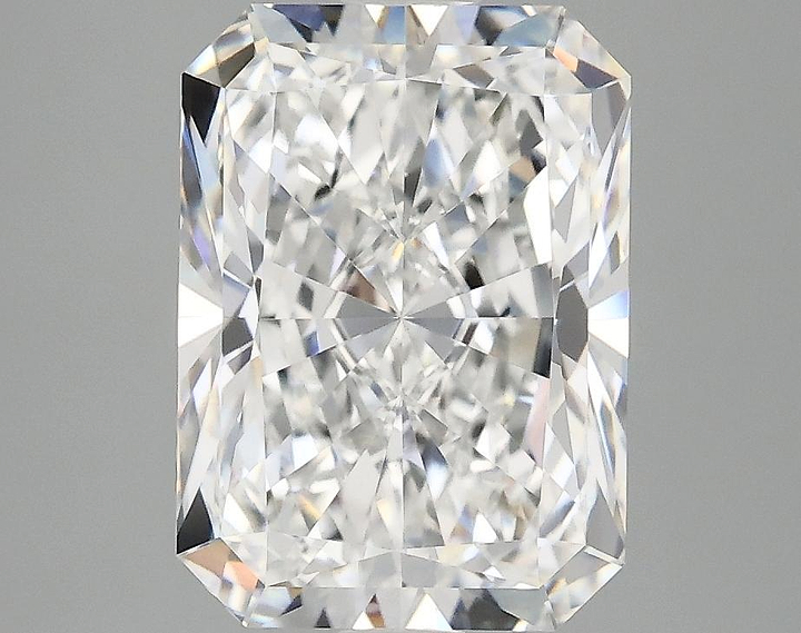 3.57 Carat Radiant Shaped Excellent Cut VVS2 IGI Certified Lab Grown Diamond