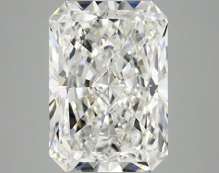 4.03 Carat Radiant Shaped Ideal Cut VVS2 IGI Certified Lab Grown Diamond