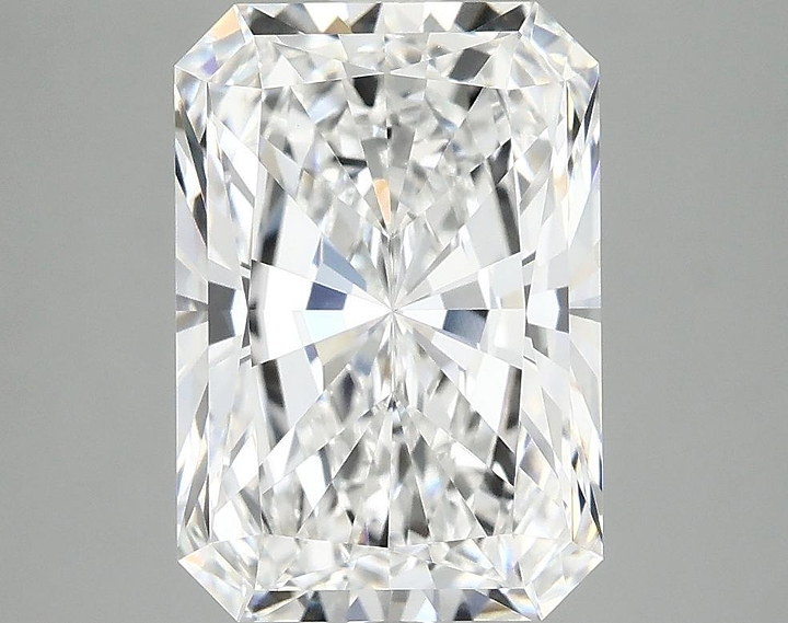 4.02 Carat Radiant Shaped Ideal Cut VVS2 IGI Certified Lab Grown Diamond