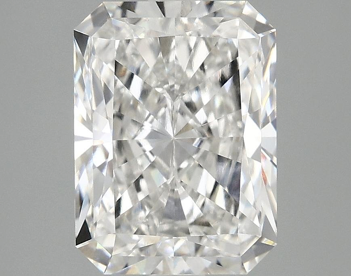 3.02 Carat Radiant Shaped Excellent Cut VS1 IGI Certified Lab Grown Diamond