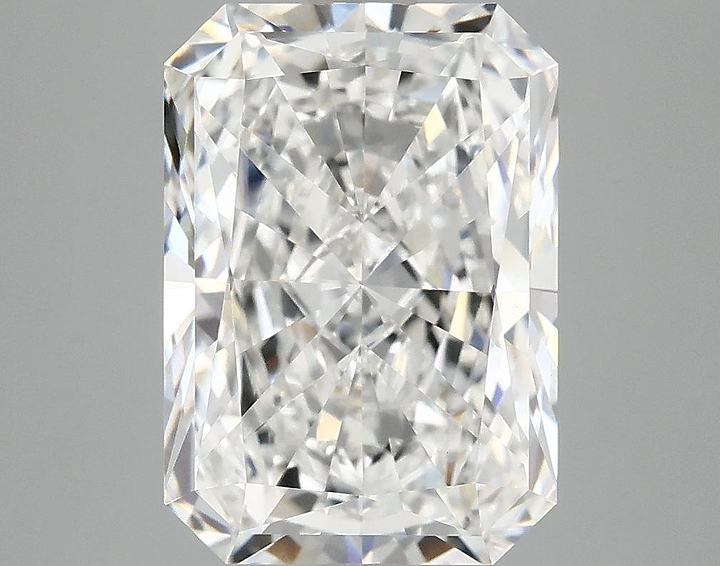 4.02 Carat Radiant Shaped Ideal Cut VVS2 IGI Certified Lab Grown Diamond