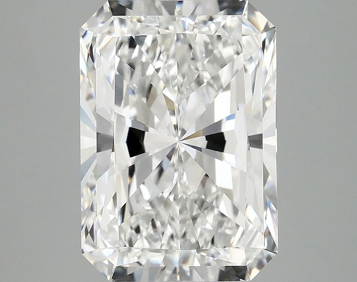 3.96 Carat Radiant Shaped Ideal Cut VVS2 IGI Certified Lab Grown Diamond