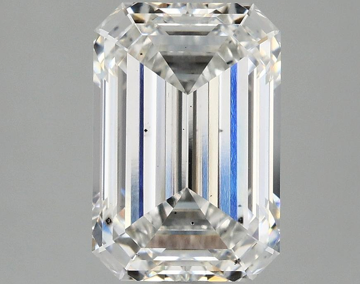 3.08 Carat Emerald Shaped Ideal Cut SI1 IGI Certified Lab Grown Diamond