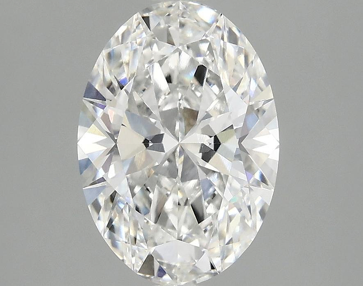 2.1 Carat Oval Shaped Ideal Cut VVS2 IGI Certified Lab Grown Diamond