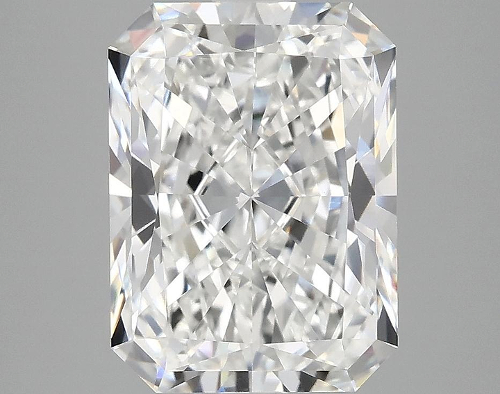 4.03 Carat Radiant Shaped Excellent Cut VVS2 IGI Certified Lab Grown Diamond