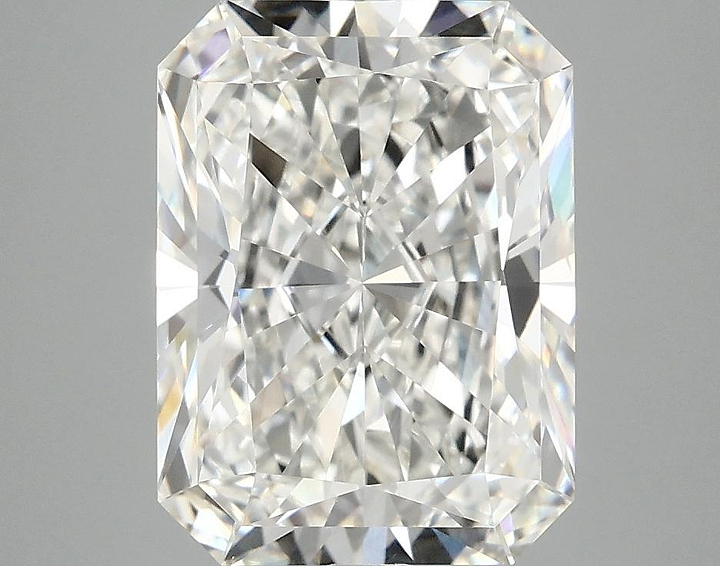 4.07 Carat Radiant Shaped Excellent Cut VVS2 IGI Certified Lab Grown Diamond
