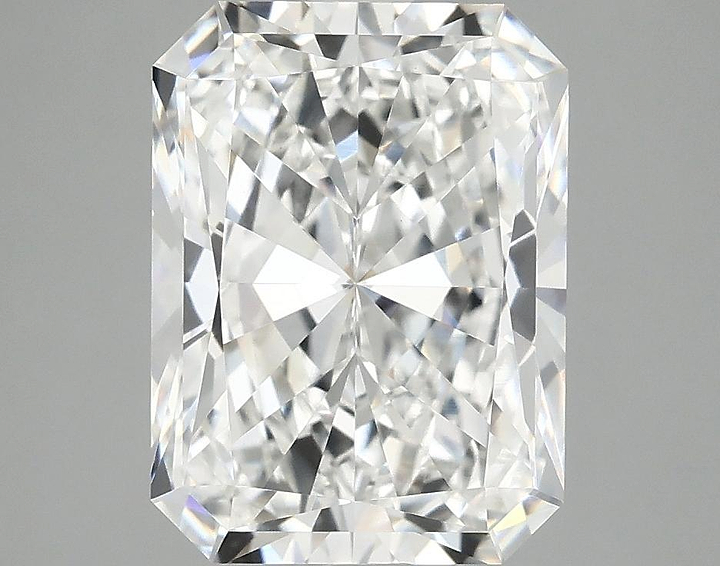 4.08 Carat Radiant Shaped Excellent Cut VVS2 IGI Certified Lab Grown Diamond