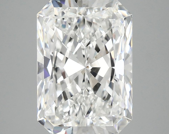 4.02 Carat Radiant Shaped Ideal Cut VVS2 IGI Certified Lab Grown Diamond
