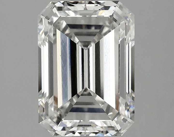 2.5 Carat Emerald Shaped Ideal Cut VS1 IGI Certified Lab Grown Diamond