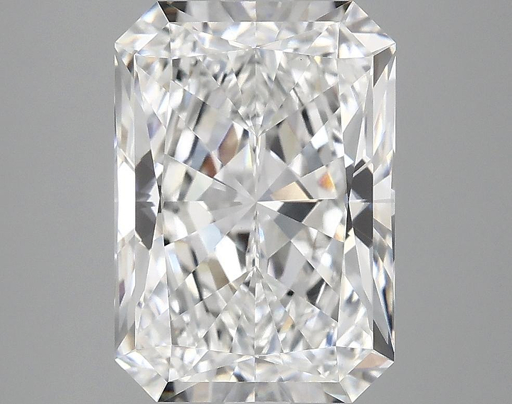 4.1 Carat Radiant Shaped Ideal Cut VVS2 IGI Certified Lab Grown Diamond