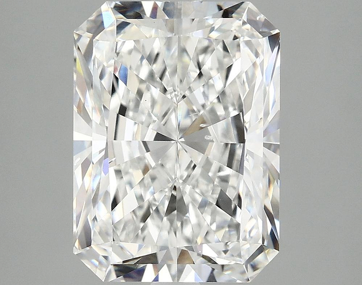 3.94 Carat Radiant Shaped Excellent Cut VS2 IGI Certified Lab Grown Diamond