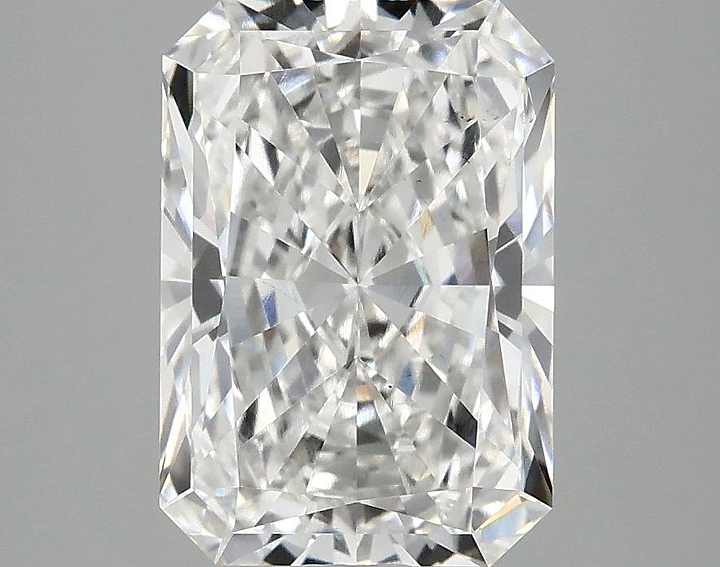 2.9 Carat Radiant Shaped Ideal Cut VS1 IGI Certified Lab Grown Diamond