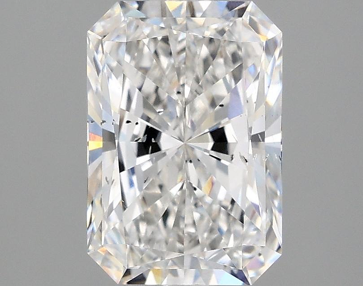 2.1 Carat Radiant Shaped Ideal Cut SI1 IGI Certified Lab Grown Diamond