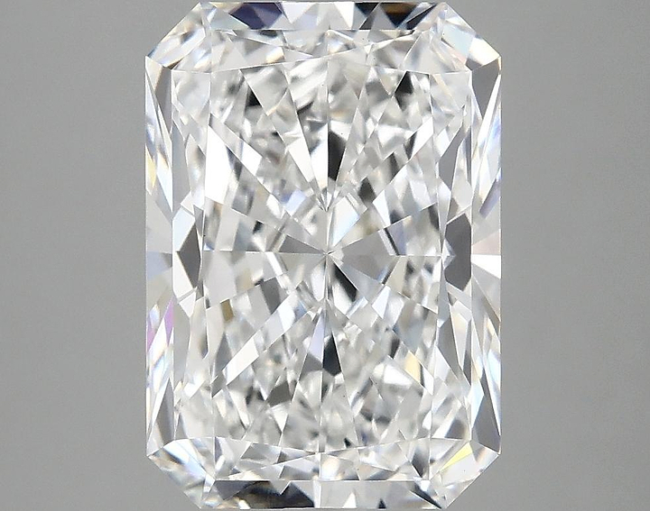 4.03 Carat Radiant Shaped Ideal Cut VVS2 IGI Certified Lab Grown Diamond