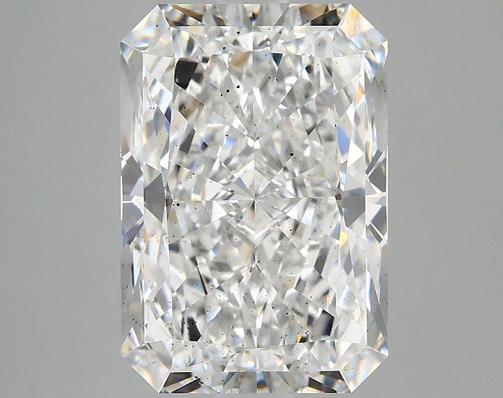 4.73 Carat Radiant Shaped Ideal Cut SI1 IGI Certified Lab Grown Diamond