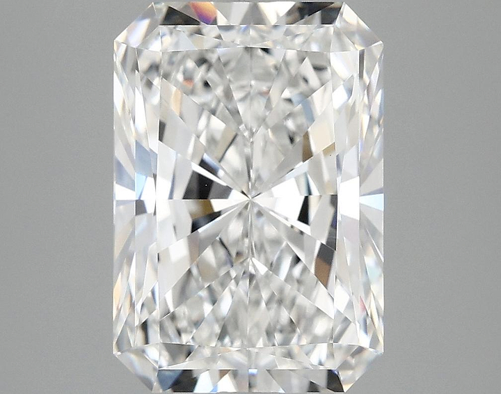4.06 Carat Radiant Shaped Ideal Cut VVS2 IGI Certified Lab Grown Diamond