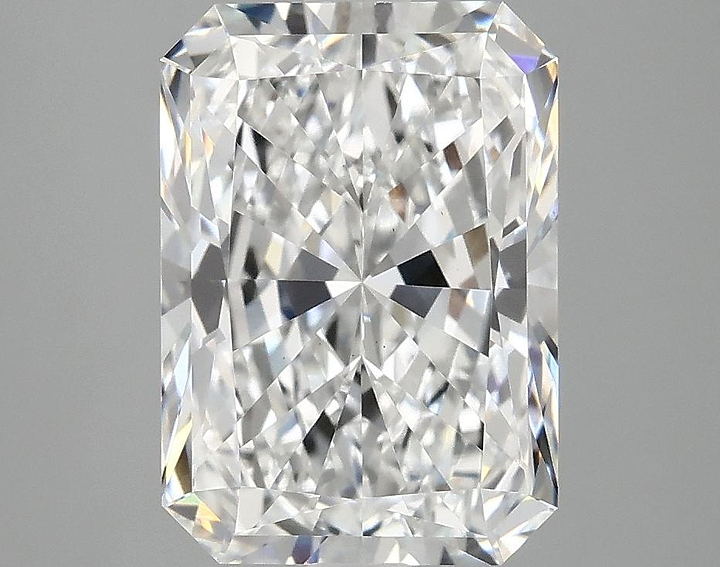 3.68 Carat Radiant Shaped Ideal Cut VS1 IGI Certified Lab Grown Diamond