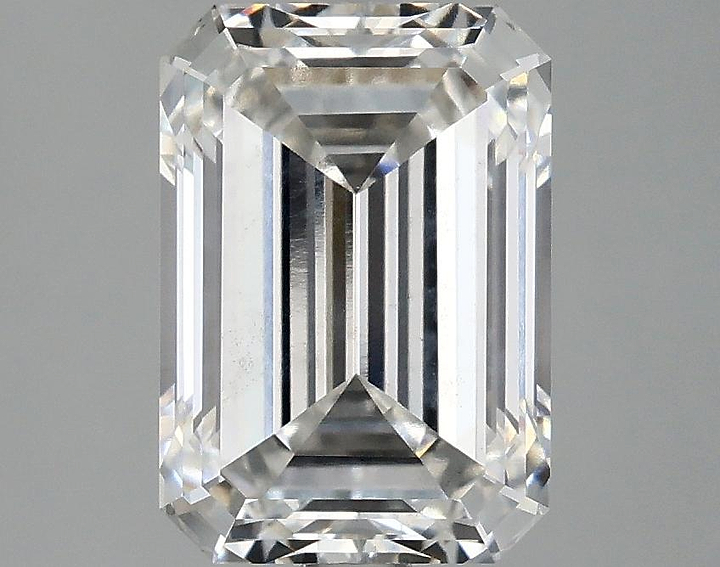 3.01 Carat Emerald Shaped Ideal Cut SI1 IGI Certified Lab Grown Diamond