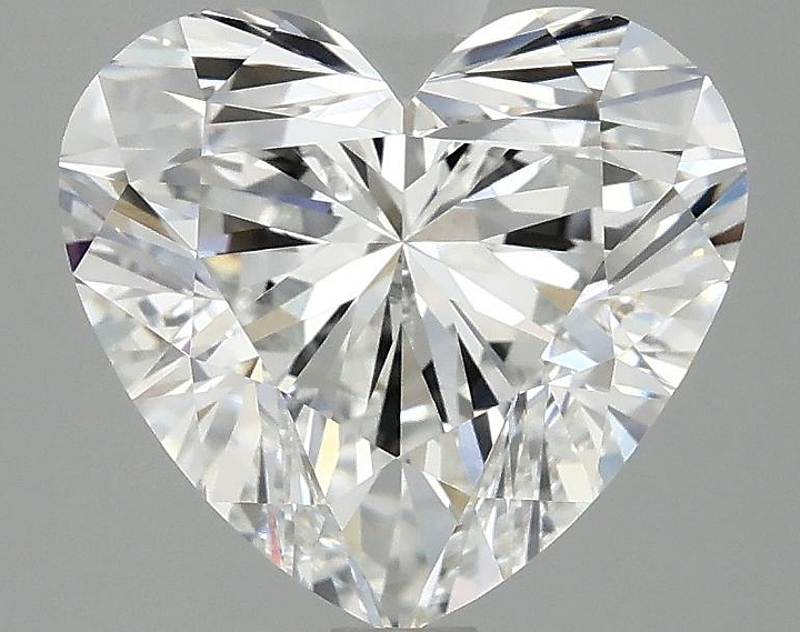3.09 Carat Heart Shaped Ideal Cut VVS2 IGI Certified Lab Grown Diamond